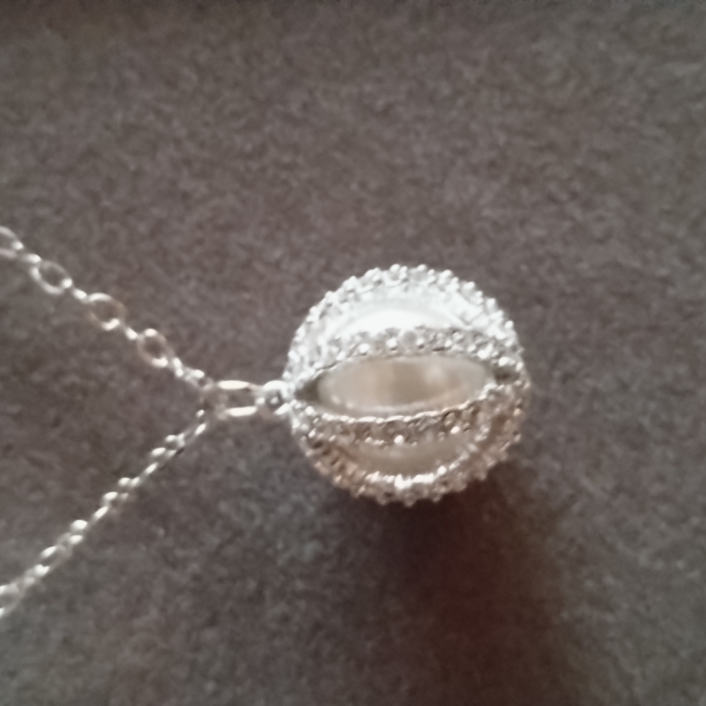 Vintage Nolan Miller Swarovski Crystal Encrusted Pearl Pendant Necklace